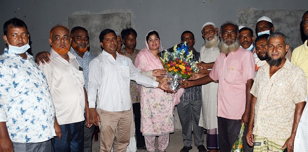 হালিমা কৃষকলীগের কেন্দ্রীয় কমিটির সাংস্কৃতিক বিষয়ক সম্পাদক নির্বাচিত হওয়ায় এলাকাবাসীর সংবর্ধ্বনা