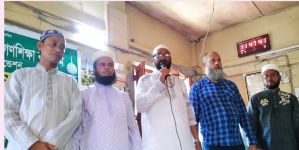 পাইকগাছায় ইসলামিক ফাউন্ডেশনের শিক্ষক ও ইমামদের সাথে নৌকার প্রার্থী মন্টুর মতবিনিময়