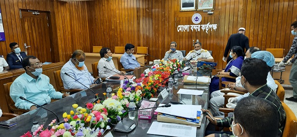 মোংলা বন্দরকে যেভাবেই হোক আরো বেশি শক্তিশালী ও আধুনিকায়ন করতে হবে:এনবিআর চেয়ারম্যান