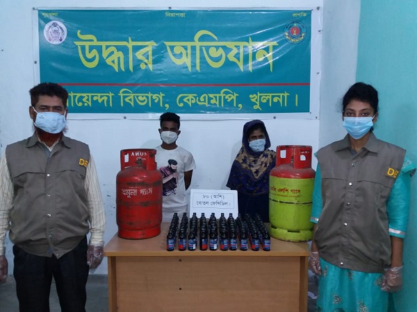 খুলনায় ১০১ বোতল ফেন্সিডিল ও বিভিন্ন মাদকসহ ১২ জন মাদক ব্যবসায়ী গ্রেফতার