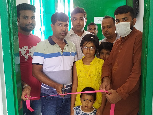 চিতলমারীতে আইডিয়াল হোমিও কেয়ারের উদ্বোধন