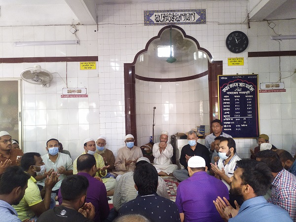 সংসদ সদস্য শেখ হেলালের সুস্থতা কামনা করে কমার্স কলেজ ছাত্রলীগ ও ২৮ নং ওয়ার্ড ছাত্রলীগের দোয়া মাহফিল