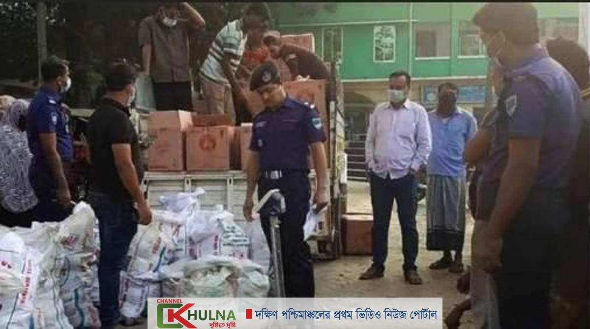 সাতক্ষীরায় টিসিবির মাল কালোবাজারে! অভিযানে সদর সার্কেল