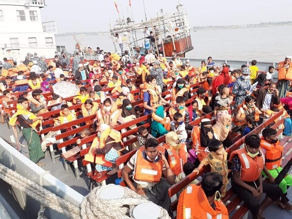 প্রথম দফায় ভাসানচরে যাচ্ছে ১ হাজার ৬৪২ জন