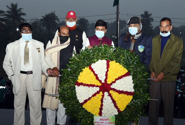 খুলনায় মহান বিজয় দিবস উদযাপিত