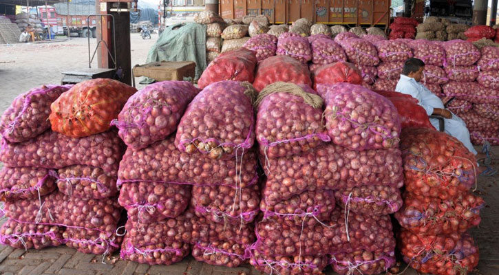 ভারতের ওপর পেঁয়াজের নির্ভরতা কমানোর সুপারিশ
