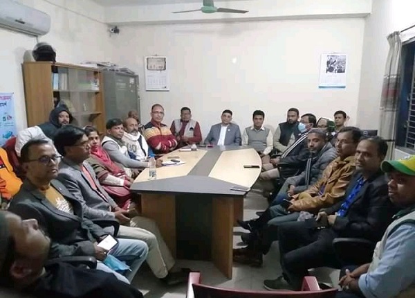 শরণখোলা প্রেসক্লাবের নেতেৃবৃন্দের সাথে আওয়ামী লীগ নেতার মতবিনিময়