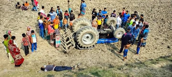 সাতক্ষীরায় ট্রাক্টর উল্টে কৃষি কর্মকর্তার মৃত্যু