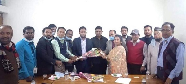 কুয়েট অফিসার্স এসোসিয়েশনের নবনির্বাচিত কমিটির সাথে খানজাহান আলী থানা প্রেসক্লাবের সদস্যদের সৌজন্য সাক্ষাৎ