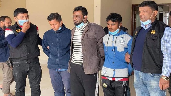 বাঘা যতীনের ভাস্কর্য ভাঙচুর: যুবলীগ নেতাসহ ৩ আসামি রিমান্ডে