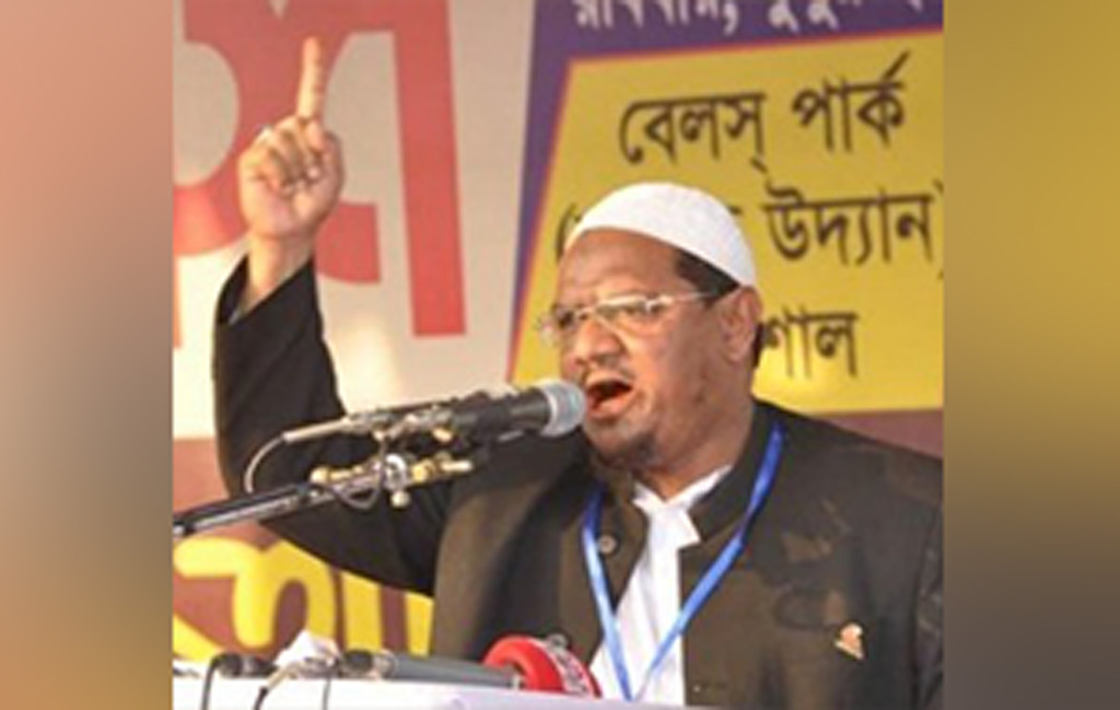 দেশের ভালোবাসা বুকে লালন করে রাজনীতি করি: একান্ত সাক্ষাৎকারে চরমোনাই পীর