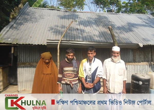 মোড়েলগঞ্জে দৃষ্টি প্রতিবন্ধীর জমি প্রভাবশালীদের দখলে