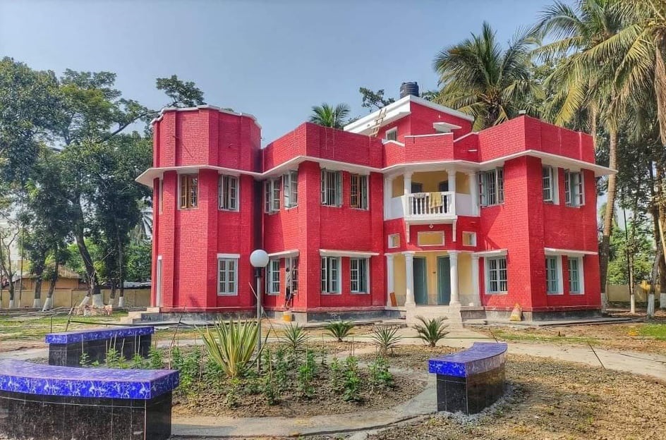 কালের সাক্ষী ধরে রেখেছে খুলনা গৃহায়ন কর্তৃপক্ষ