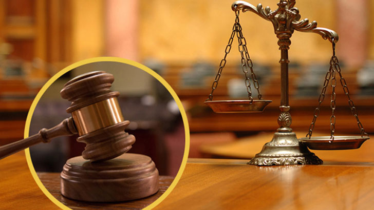 অধ্যক্ষের বিরুদ্ধে চাঁদাবাজির মামলা বরখাস্ত কর্মচারীর