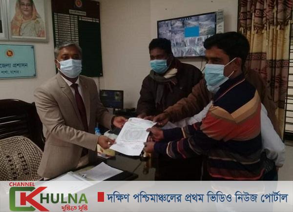 যশোরে শার্শায় তৃতীয় শ্রেণি কর্মচারী পরিষদের ৫দফা দাবীতে স্মারক লিপি প্রদান ও মানববন্ধন