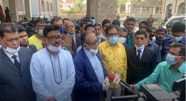 শেখ হাসিনার গাড়ি বহরে হামলা মামলার আরো ৩ স্বাক্ষীর সাক্ষ্য গ্রহণ