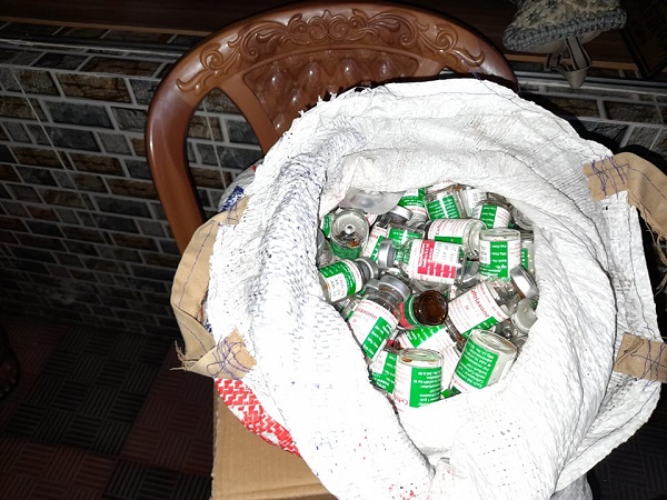 মোল্লাহাটে ক্লিনিক থেকে বিপুল পরিমাণ সরকারি ওষধু জব্দ