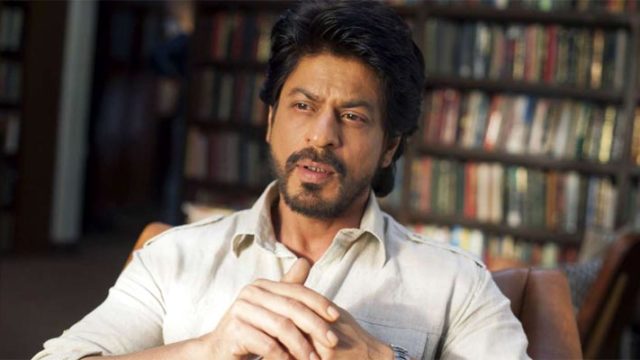 সহকারীকে পরিচালকের থাপ্পড়, শাহরুখের সিনেমার শুটিং বন্ধ