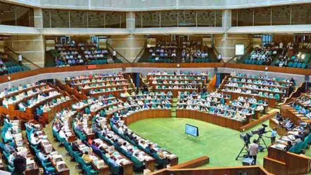 এইচএসসির অটো পাস নিয়ে সংসদে সমালোচনার ঝড়