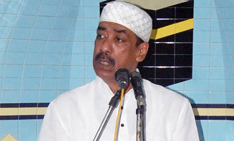 টিকার ওপর না, সৃষ্টিকর্তার ওপর ভরসা করতে হবে : শামীম ওসমান