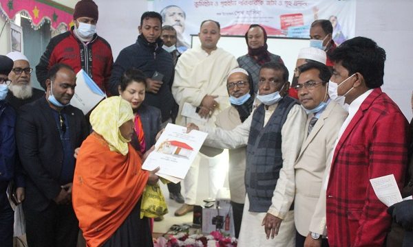মোল্লাহাটে মুজিববর্ষে ভূমিহীন ও গৃহহীনদের মাঝে প্রধানমন্ত্রীর উপহার গৃহ প্রদান
