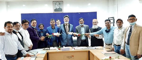 খুলনা প্রেস ক্লাবের কার্যনির্বাহী পরিষদের প্রথম সভা অনুষ্ঠিত