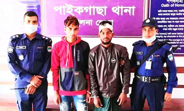 পাইকগাছায় গ্রাম পুলিশদের মারপিটের অভিযোগে থানায় মামলা ; আটক -২