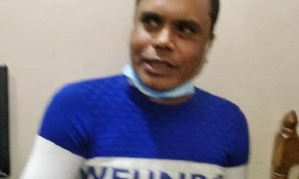 বেনাপোল ইমিগ্রেশনে ভূয়া সিআইডি কর্মকর্তা আটক