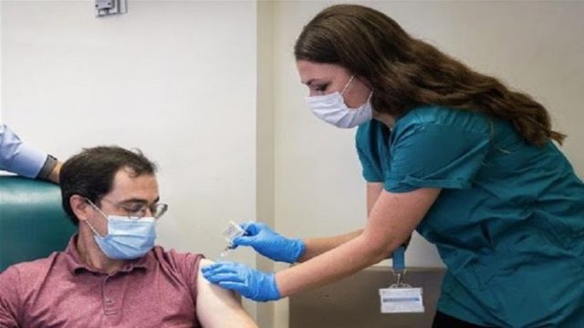 ইসরাইলে টিকা দেওয়ার পরও অনেকেরই করোনা পজিটিভ