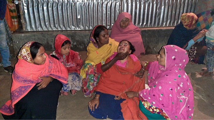 পাবনায় ১২ বছরের শিশুর হাতে দুই বছরের কন্যাশিশু খুন