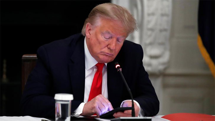 নিজস্ব সোশ্যাল প্ল্যাটফর্ম গড়ত চান ট্রাম্প