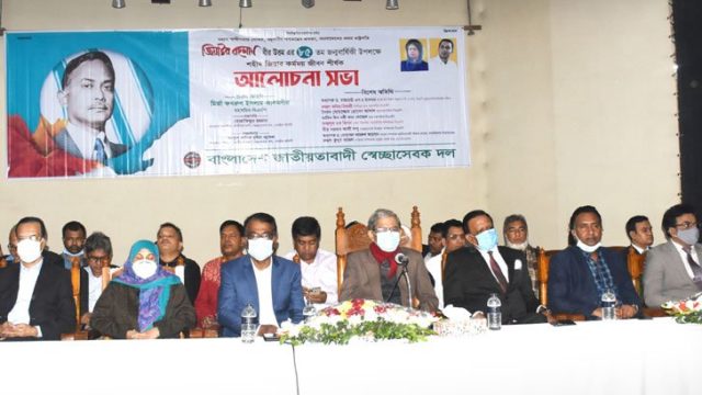 এখনো নিশ্চুপ না থেকে আসুন, আমরা ঐক্যবদ্ধ হই: ফখরুল