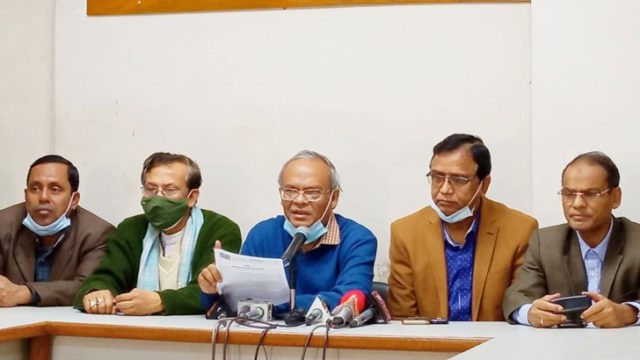 রাষ্ট্রপতি-প্রধানমন্ত্রী প্রথম টিকা নিলে ভরসা পাবে জনগণ: রিজভী