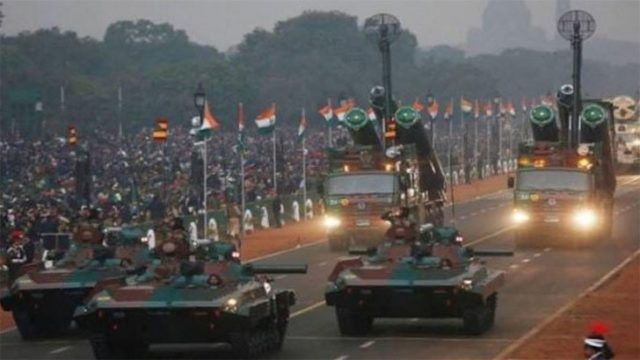 নয়াদিল্লির রাজপথে কুচকাওয়াজে বাংলাদেশের সশস্ত্র বাহিনী