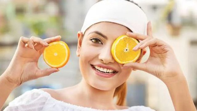 ব্রণের দাগ দূর করে ফলের খোসা