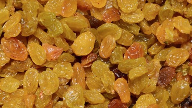 কিশমিশ খাওয়ার উপকারিতা