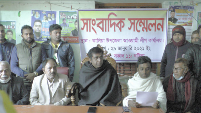 নৌকায় সমর্থন দিয়ে সরে দাড়ালেন বিদ্রোহী প্রার্থী