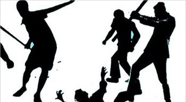 খুলনায় ডিবির অভিযানে অতর্কিত হামলা, পুলিশ সোর্স নিহত, আহত ২