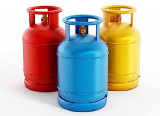 হঠাৎ বাড়লো এলপি গ্যাসের দাম; রয়েছে আরো বাড়ার আশংকা