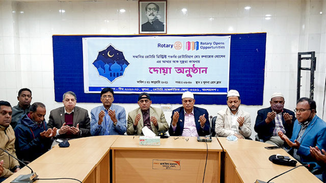 ডিস্ট্রিক্ট গভর্ণর রুবায়েত হোসেনের মাতা’র সুস্থতা কামনায় দোয়া