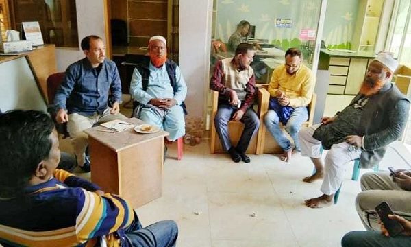 পাইকগাছা সম্মিলিত পোনা ব্যবসায়ী সমিতির সভা অনুষ্ঠিত