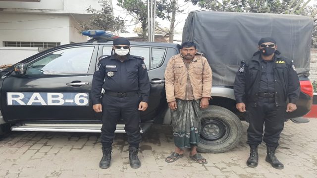 যশোরে গাঁজাসহ মাদক কারবারি আটক