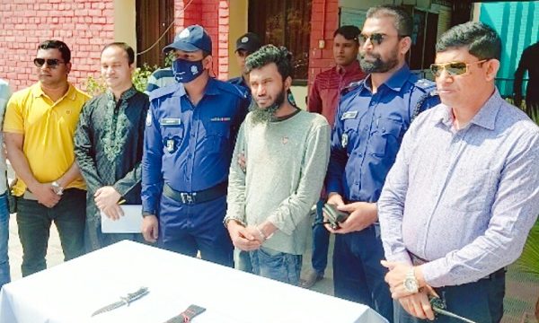 মাগুরায় আকামত মোল্যাকে হত্যাকারী ইশা গ্রেফতার