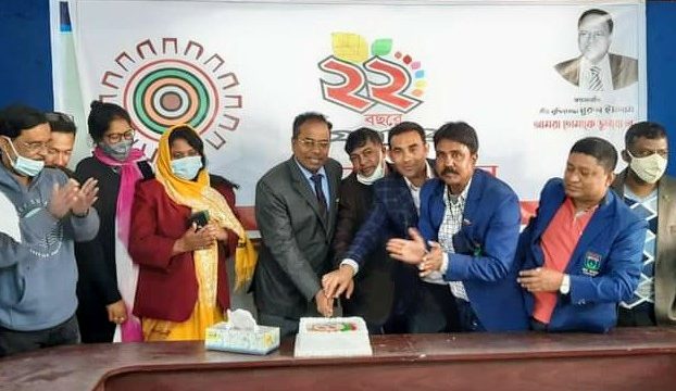 কুষ্টিয়ায় দুস্থ শীতার্তদের মধ্যে কম্বল বিতরণ