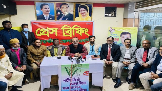 সাতক্ষীরা পৌর নির্বাচনে ধারাবাহিকতা বজায় রাখতে ঐক্যবদ্ধভাবে কাজ করতে হবে : মঞ্জু