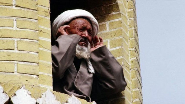 উইঘুরদের বিরুদ্ধে চীনা কার্যক্রমকে গণহত্যার স্বীকৃতি দিল কানাডা