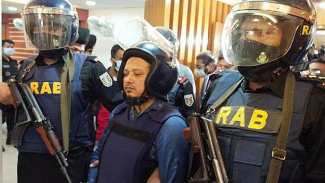 ২১ আগস্ট সভামঞ্চে গ্রেনেড ছুড়েছিল ইকবাল : র‌্যাব