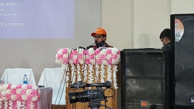 বিদেশে চিকিৎসায় বছরে দেশের দুই বিলিয়ন ডলার চলে যাচ্ছে