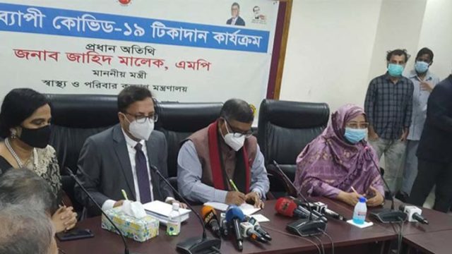 সারা বছরই টিকাদান কার্যক্রম চলবে : স্বাস্থ্যমন্ত্রী