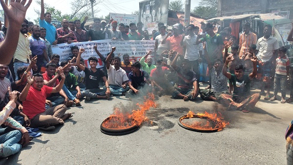 বিএনপি ও জামায়াত নেতার ভাই নৌকার প্রতিক পাওয়ায় ০৪নং মহারাজপুর ইউনিয়ন আওয়ামী লীগের বিক্ষোভ